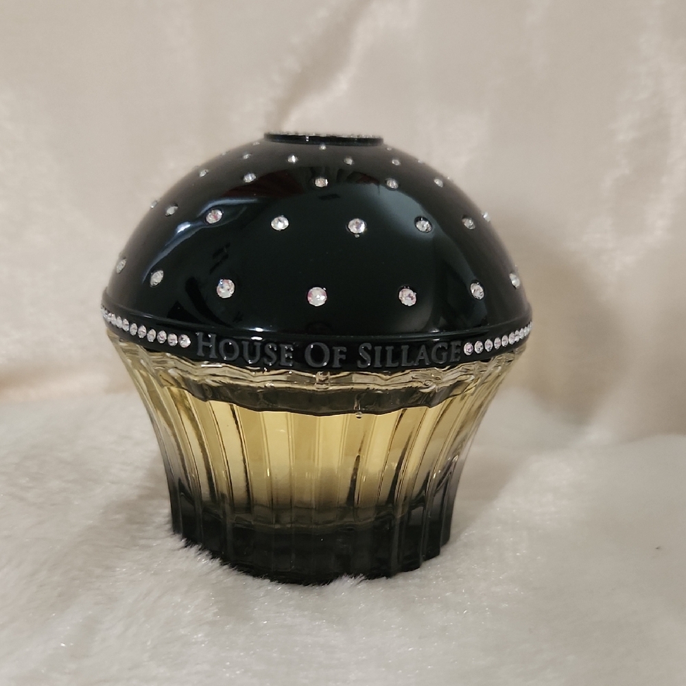 House of Sillage Black & Gold Fragrance Bottle